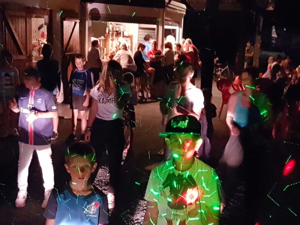 Camping La Cornee Du Der