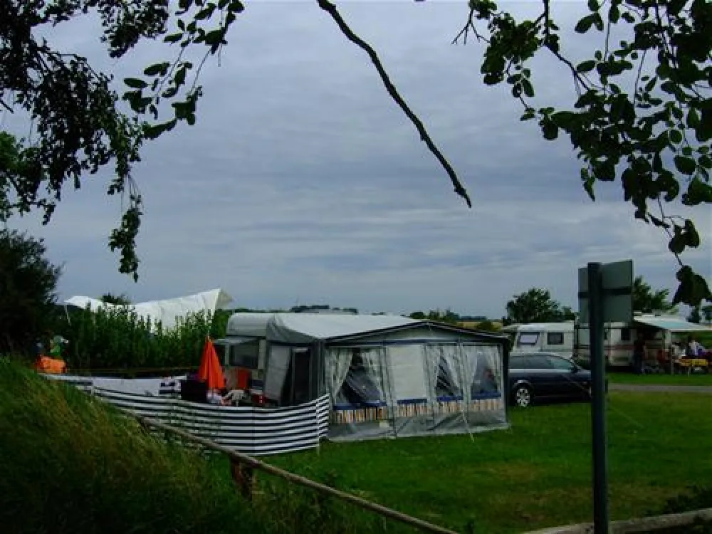Camping am Schaproder Bodden