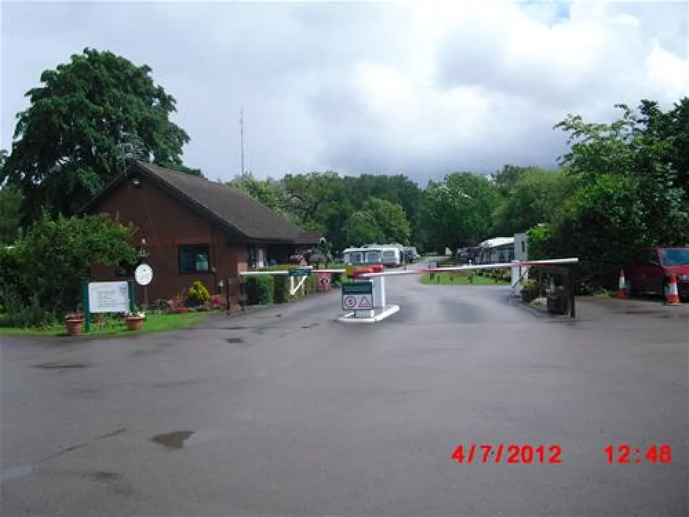 Camping and Caravanning Club Site Hertford