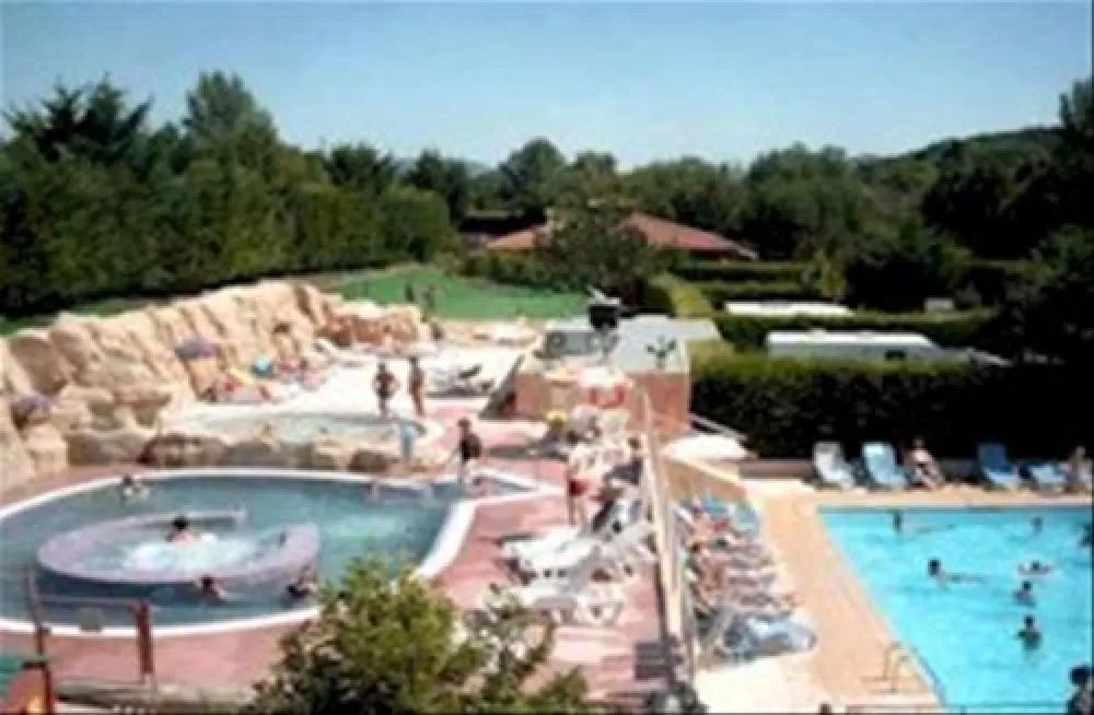 Camping Le Clos Auroy  