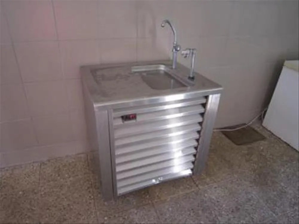 Camping Karavomilos Beach