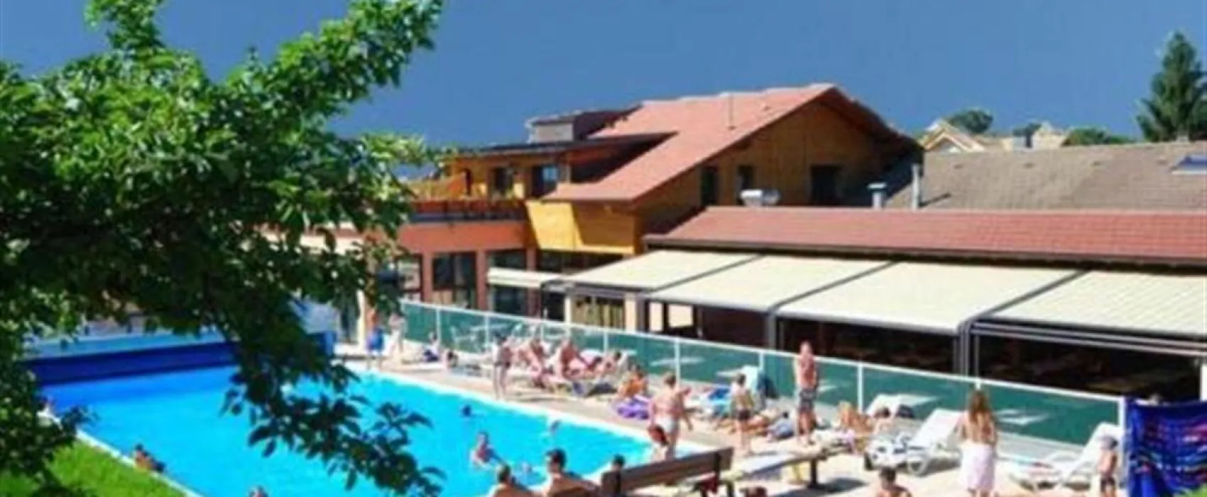 Camping Domaine De La Colombiere  