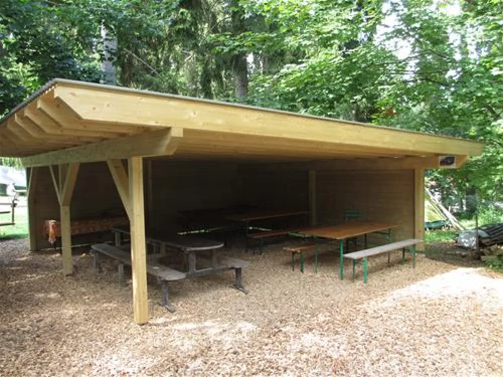 Camping Sous-la-Neuvevie