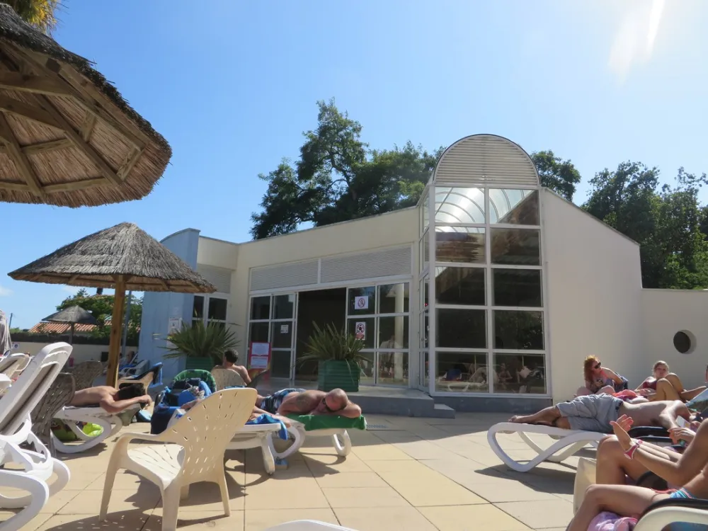 Camping Caravaning Les Biches  