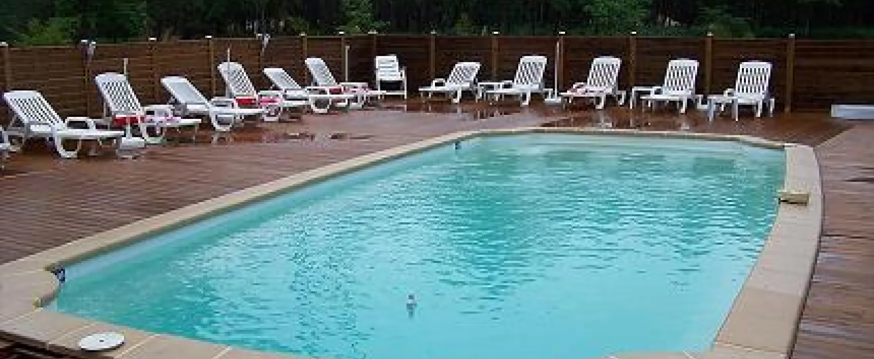 Camping Vert Bord'Eau