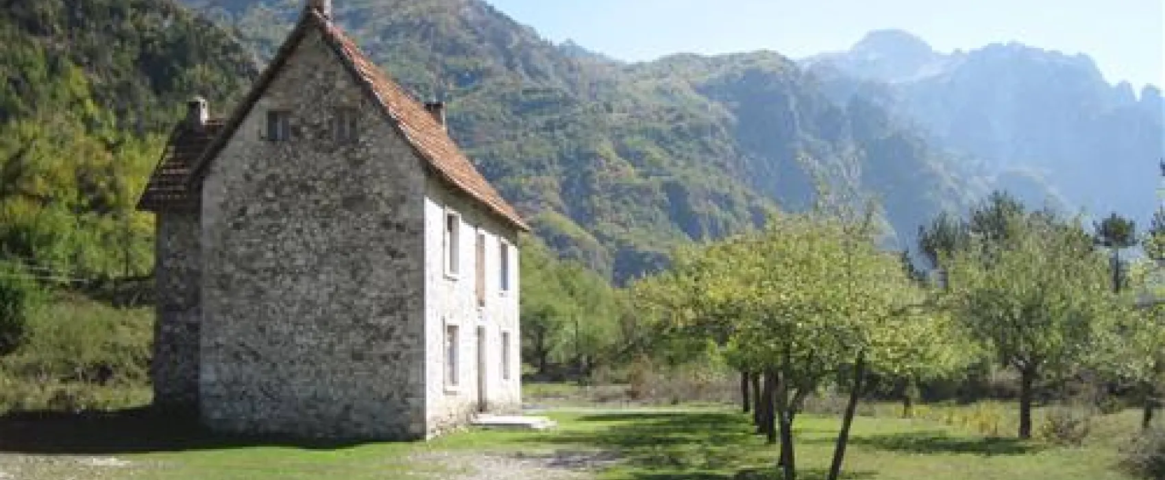 Camping Rupa Guesthouse & Camping