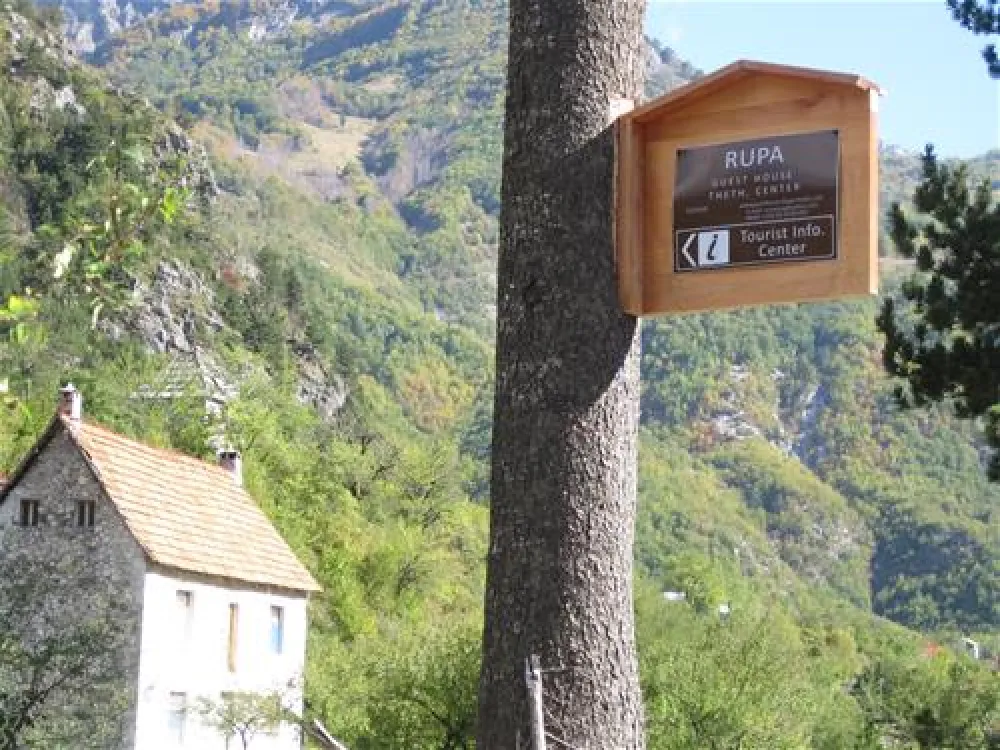 Camping Rupa Guesthouse & Camping