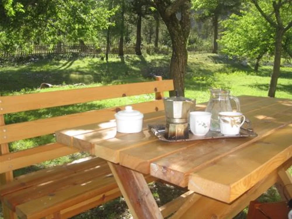 Camping Rupa Guesthouse & Camping