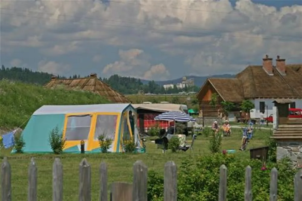 Camping** Nr 38 Polana Sosny