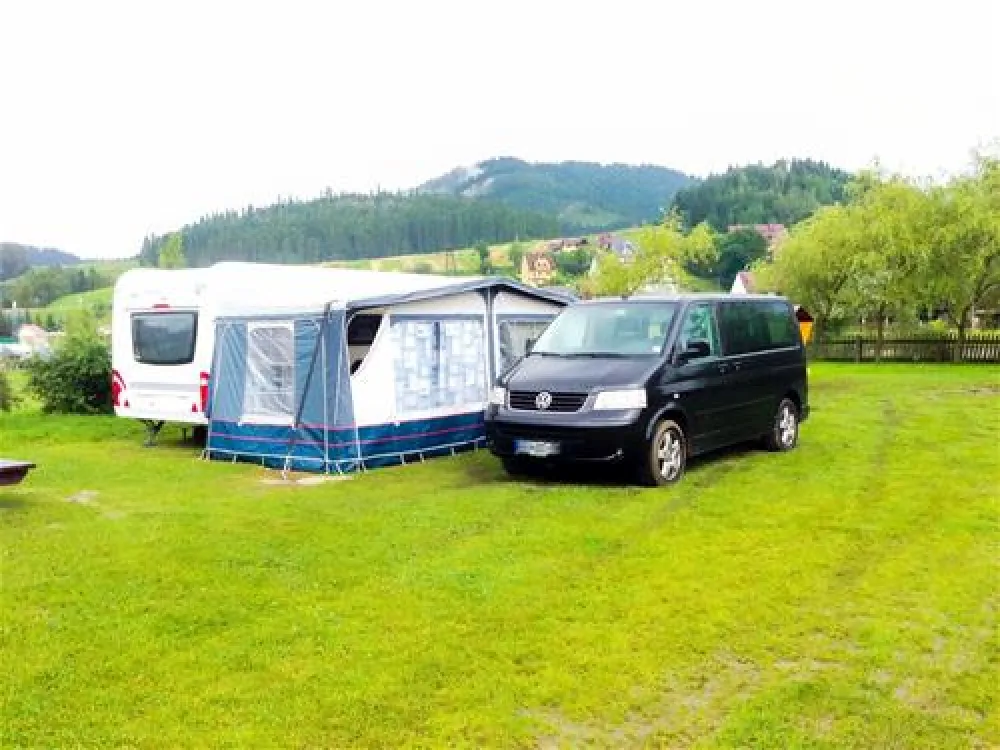 Camping** Nr 38 Polana Sosny