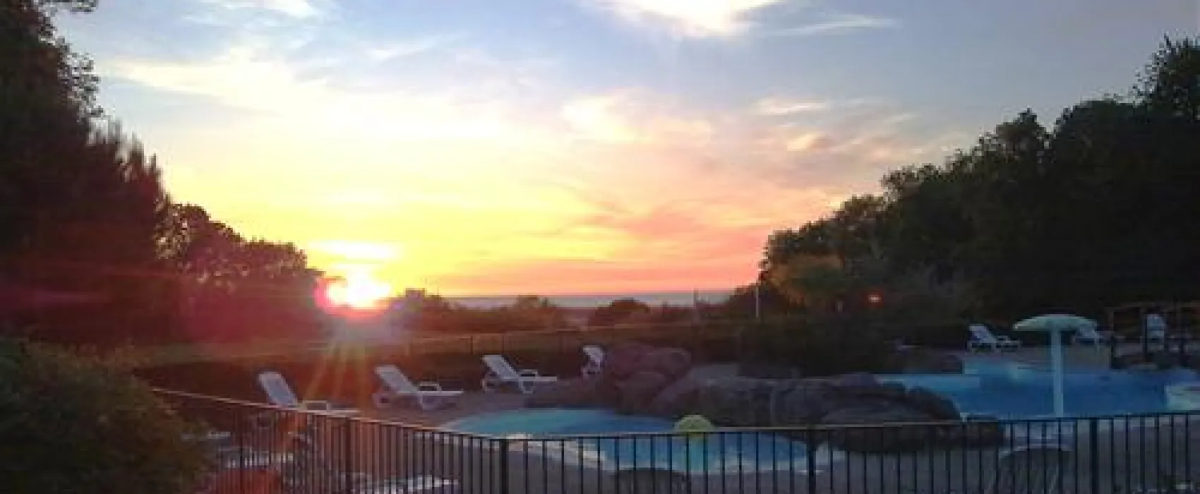 Camping Le Balcon de la Baie  