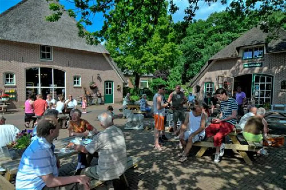 Camping De Helfterkamp