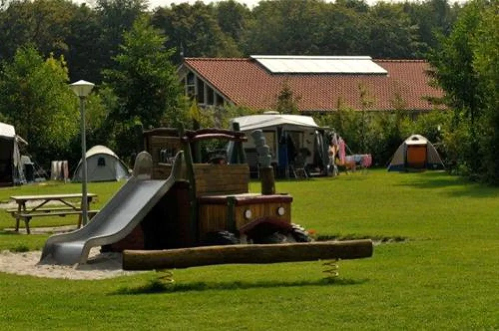 Camping De Helfterkamp