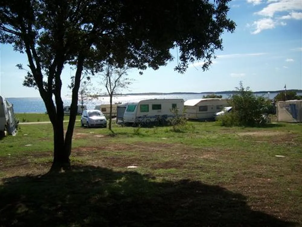 Camping Kazela