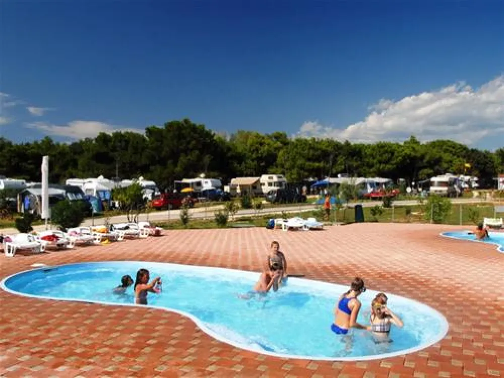 Camping Kazela