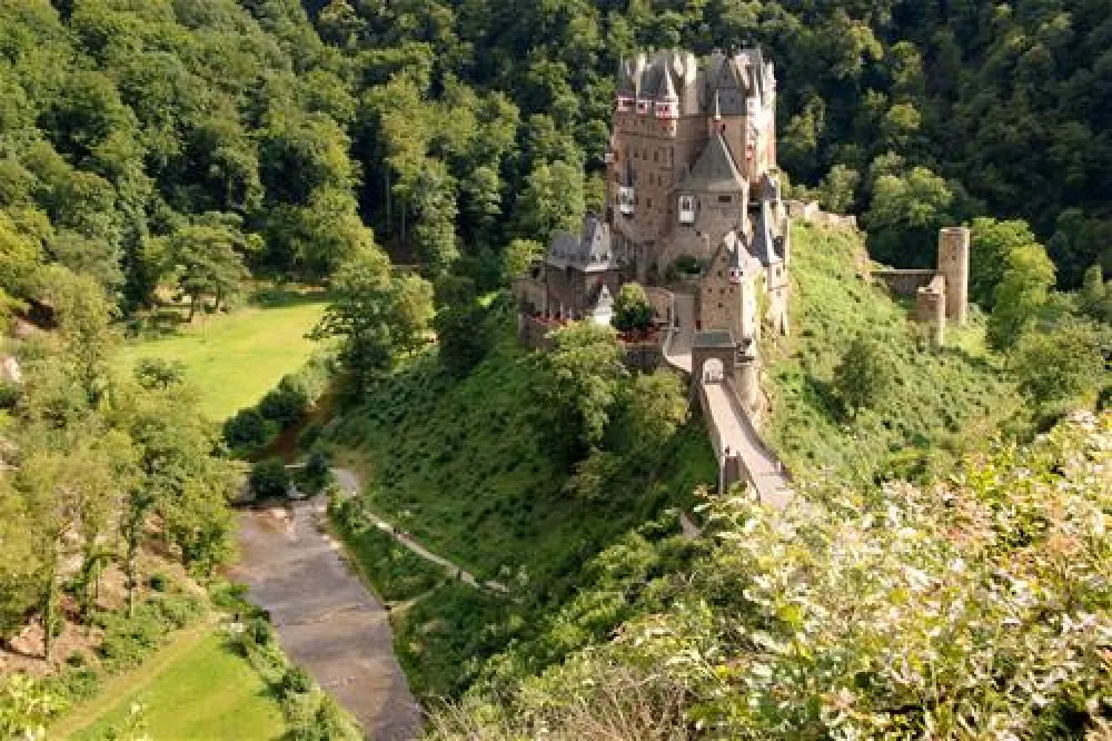 KNAUS Campingpark Mosel/Burgen