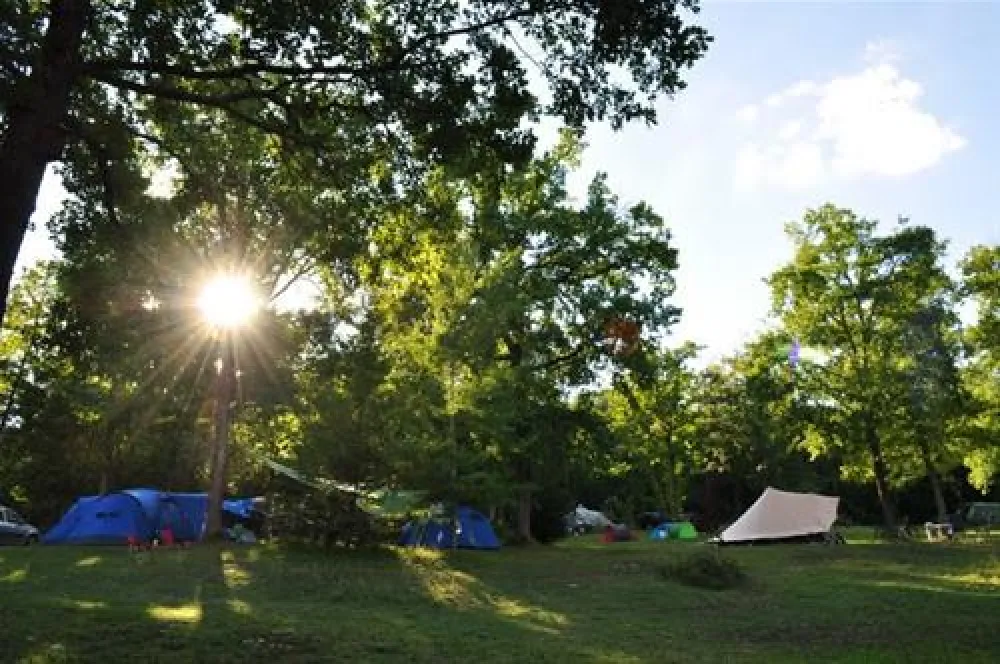 Camping Au Bois Joli