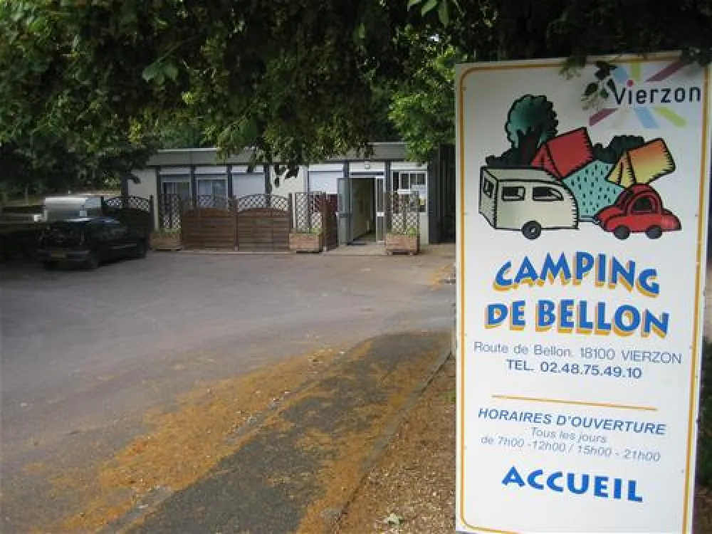 Camping Municipal De Vierzon