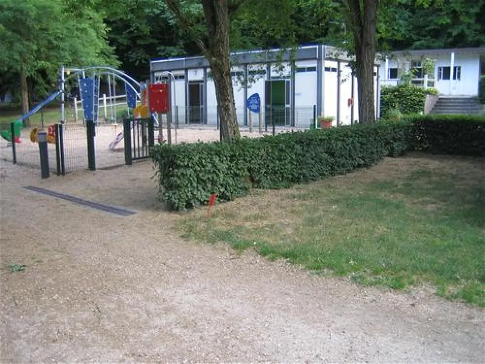 Camping Municipal De Vierzon