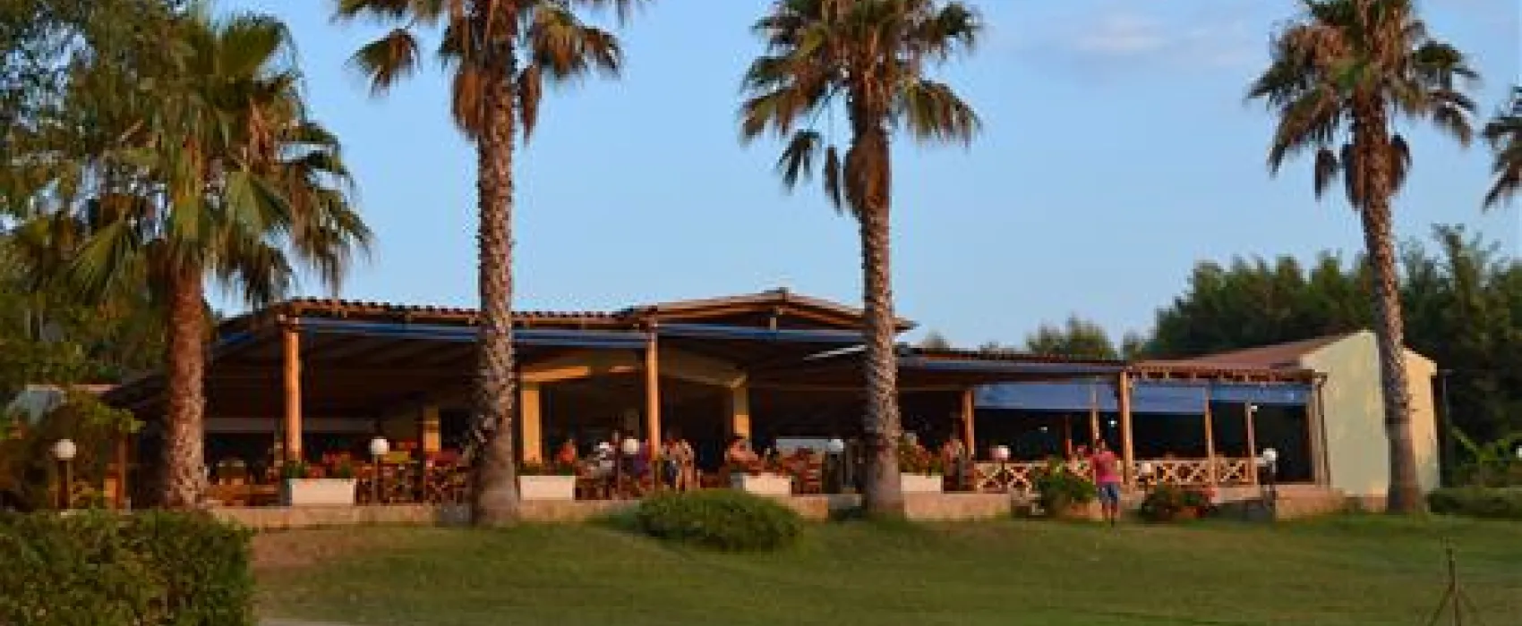 Campsite Fournia Beach