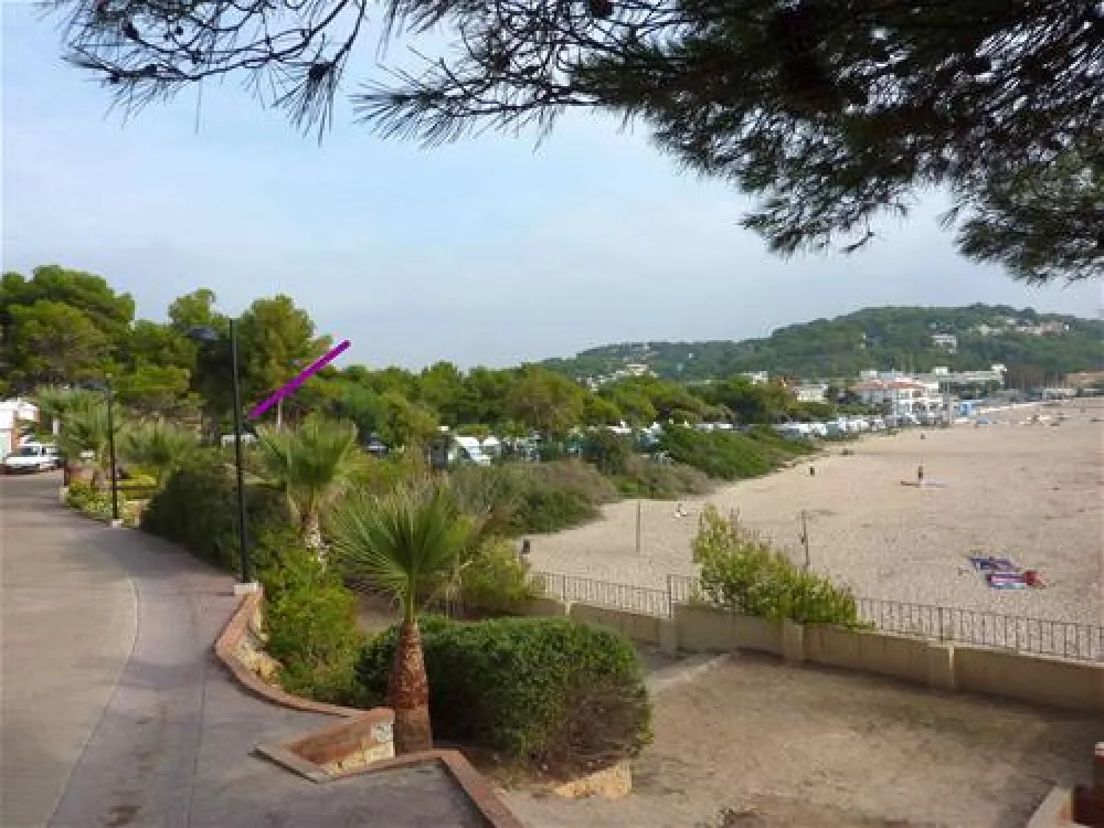 Camping Torre de la Mora