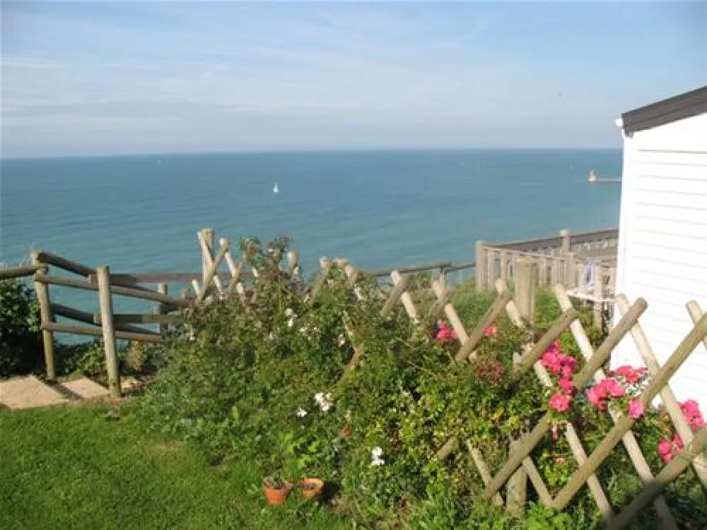 Flower Camping De Reneville