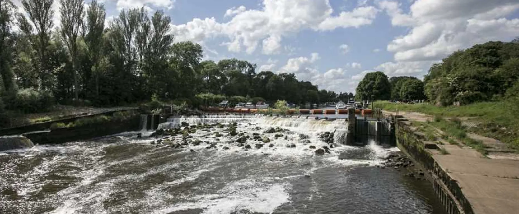 York Naburn Lock Caravan Park