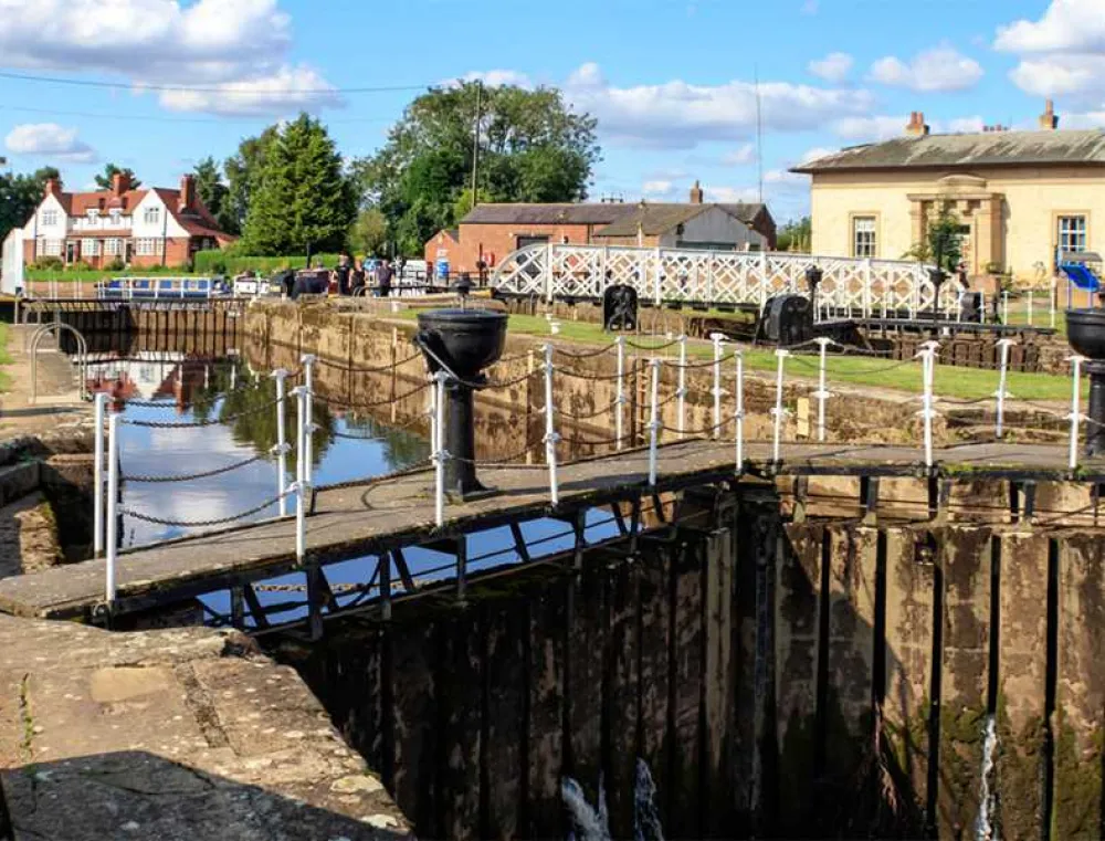 York Naburn Lock Caravan Park