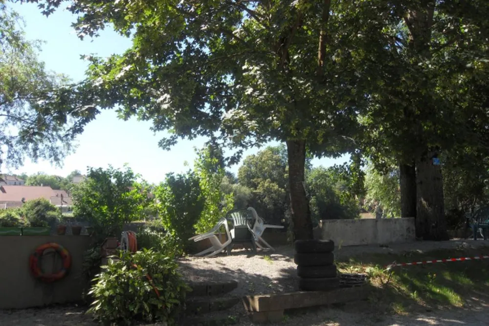 Camping Municipal Les Peupliers