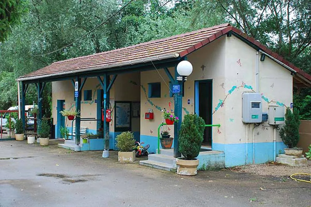 Camping Municipal Les Peupliers