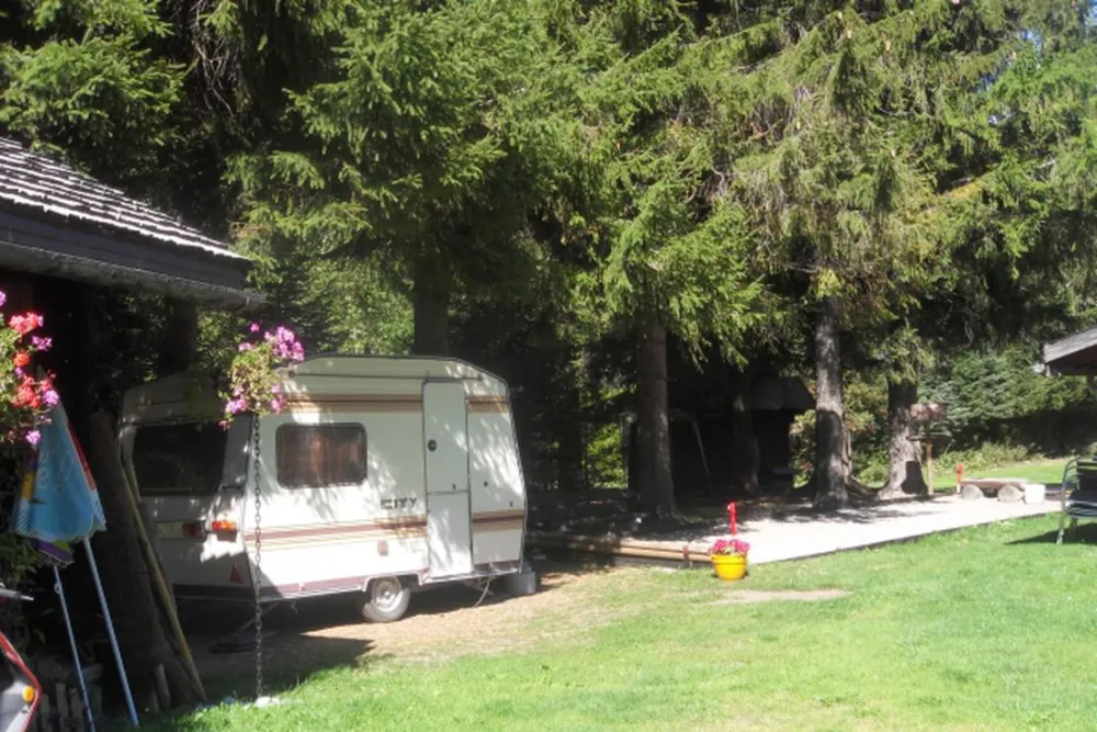 Camping Le Glacier D'argentieres