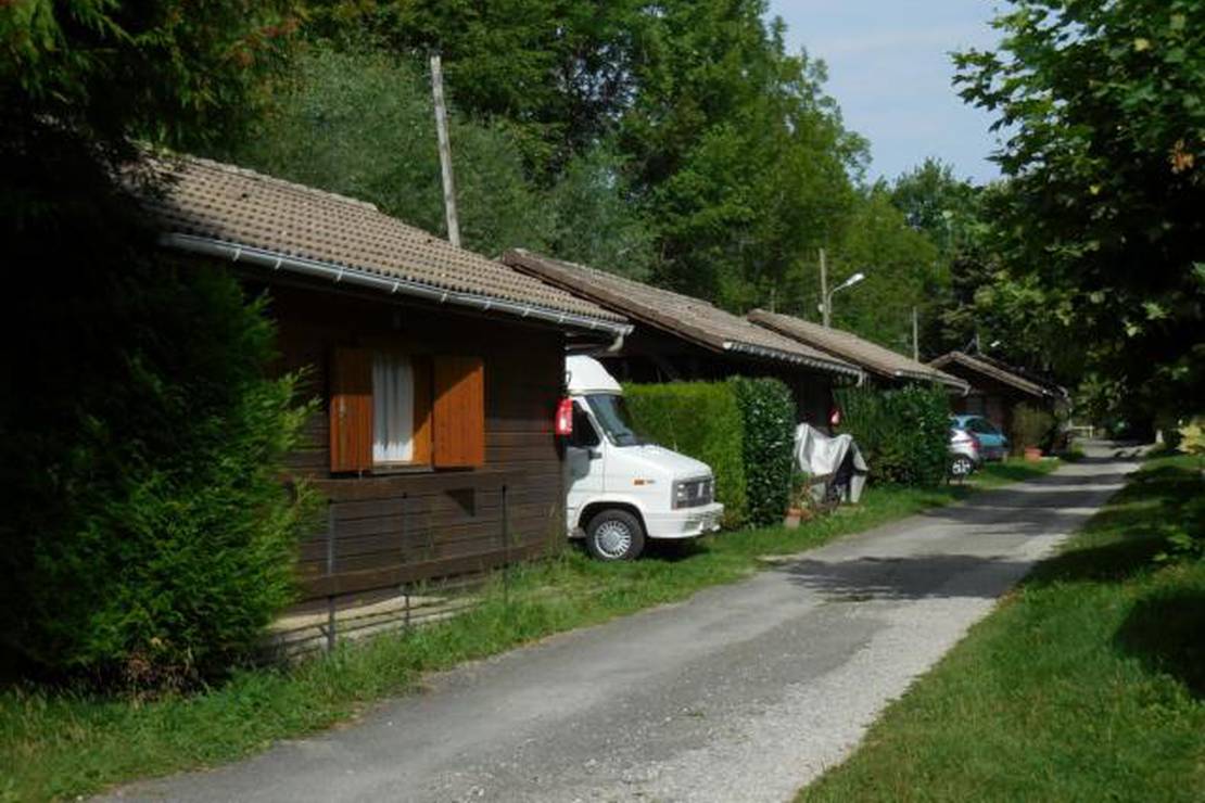 Camping Le Pre d'Avril photo 2