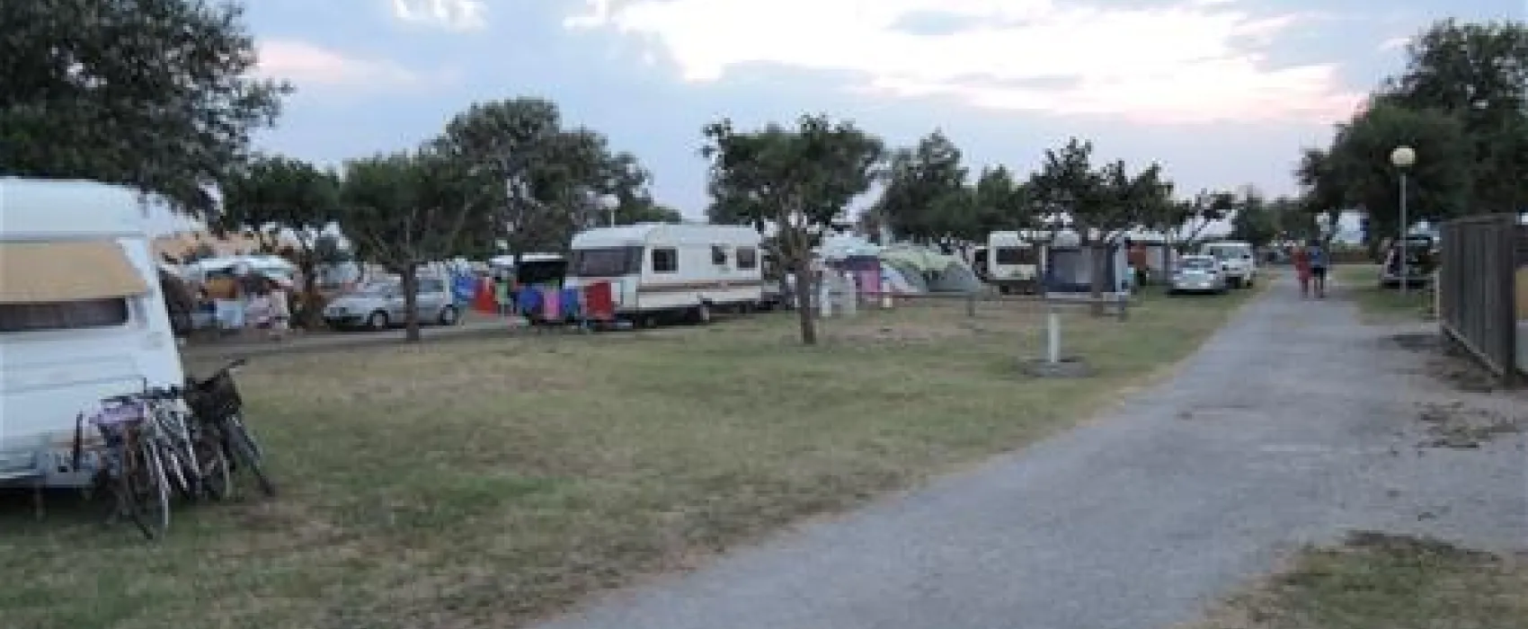 Camping Intercommunal Des Saladelles