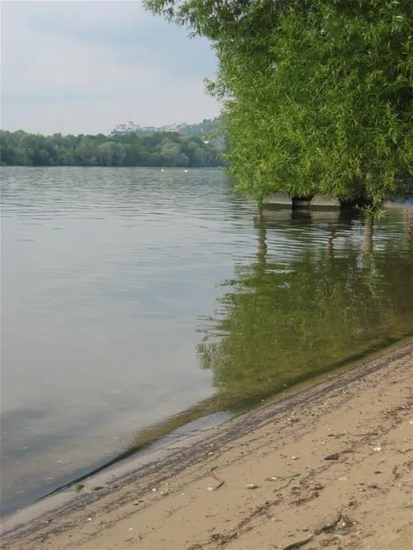 Camping Chateau De Bouafles