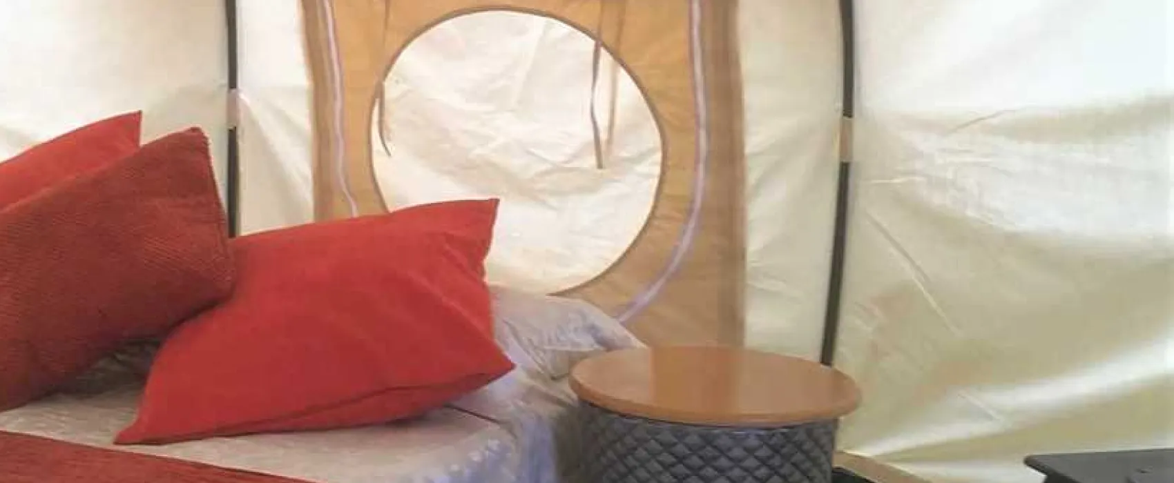 Riverside Chalet and Caravan Park