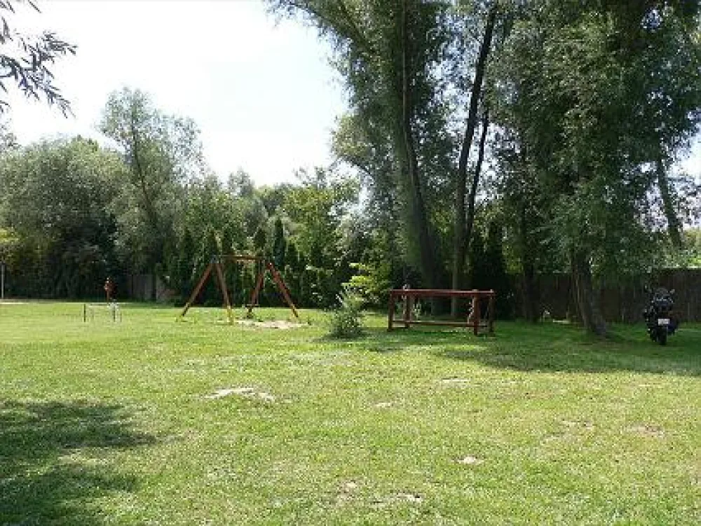 Camping Naturist Berény