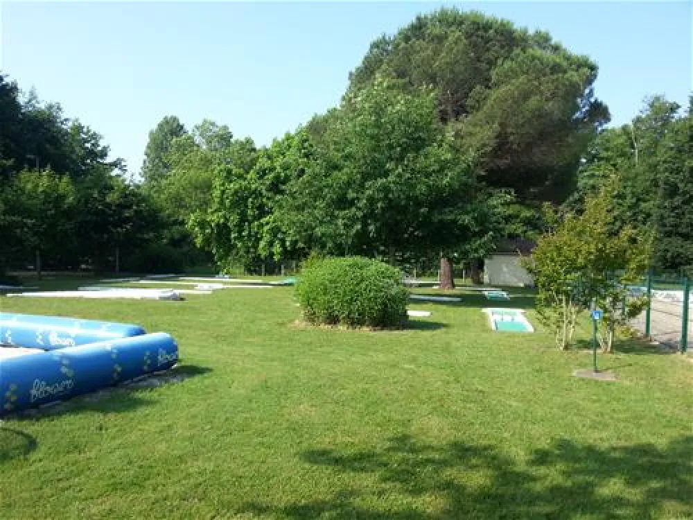 Flower Camping - Le Pontet  