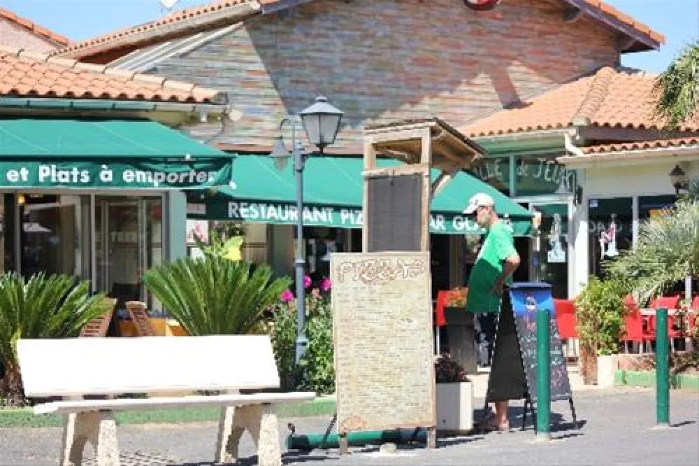 Village Club Camping Les Sablons  