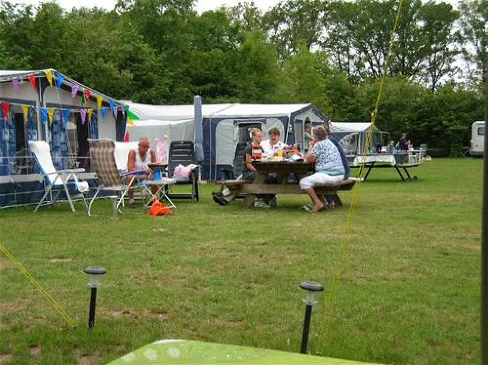 Camping Arbeid Adelt