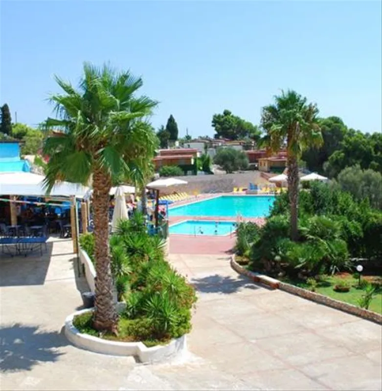 Villaggio Camping Grottapescoluse