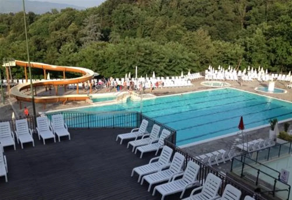 Campeggio Norcenni Girasole Club