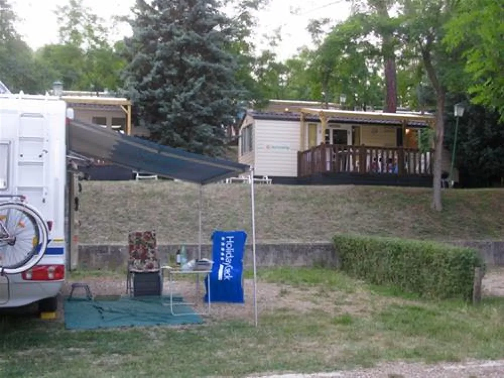 Campeggio Norcenni Girasole Club