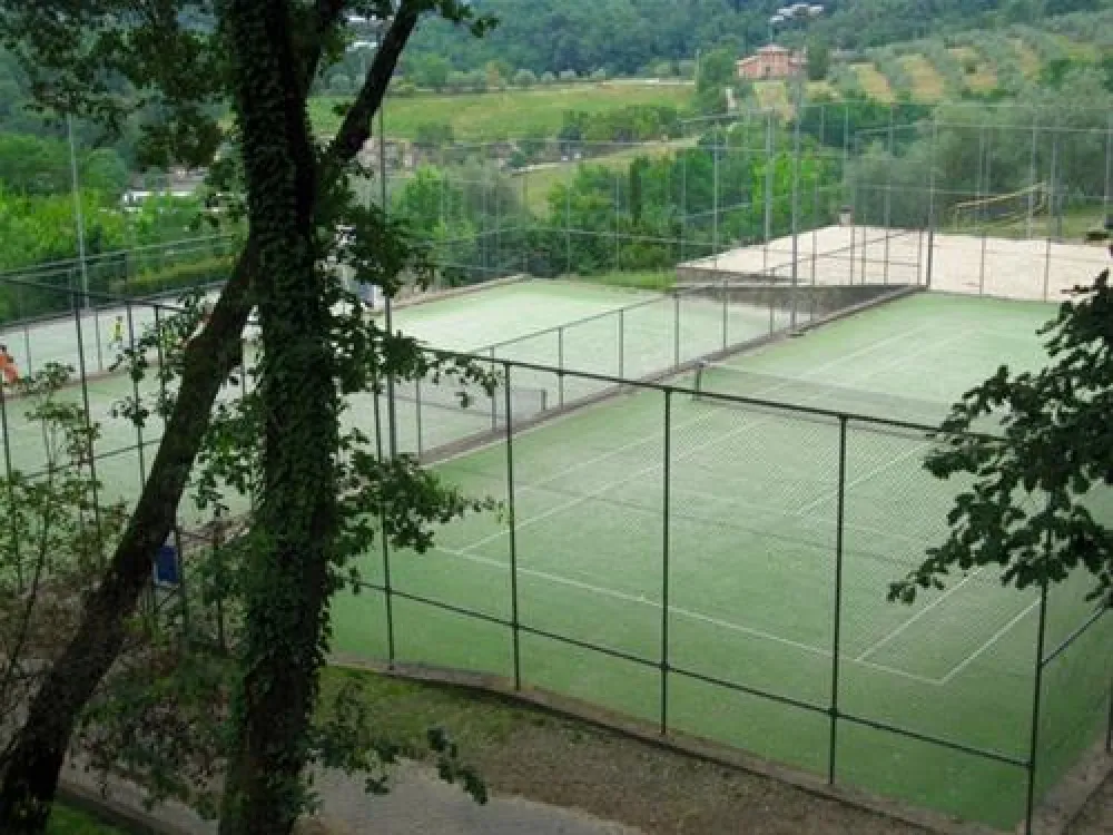 Campeggio Norcenni Girasole Club