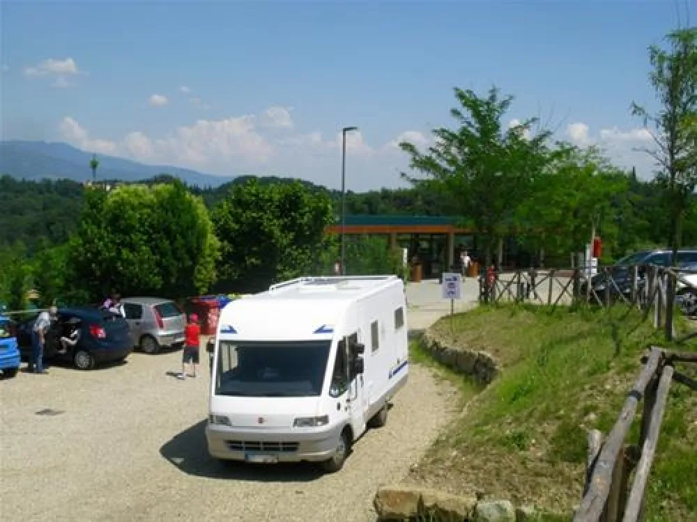 Campeggio Norcenni Girasole Club