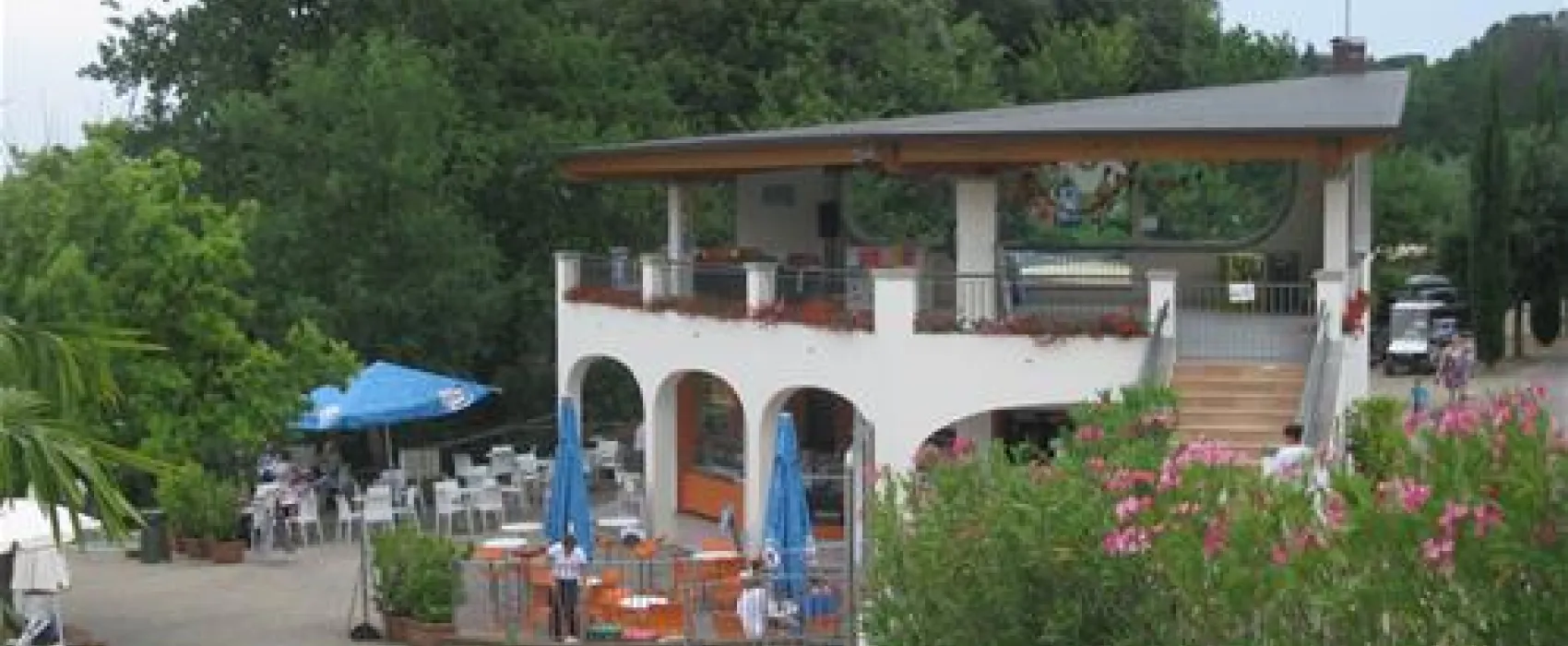 Campeggio Norcenni Girasole Club