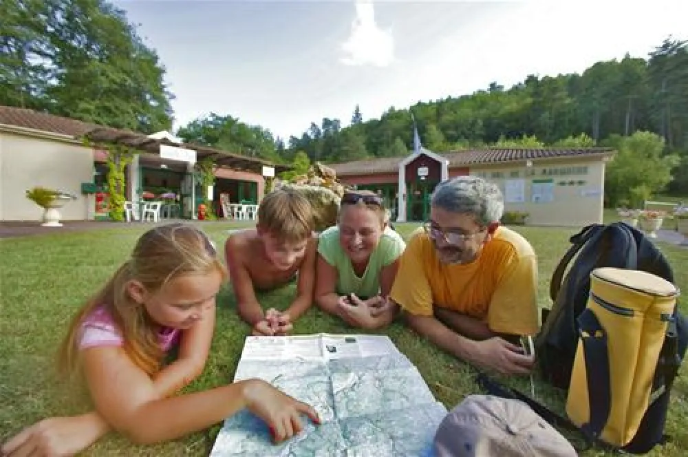 Camping Le Val De La Marquise