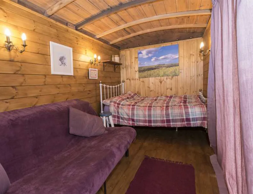 Yorkshire Wolds Glamping