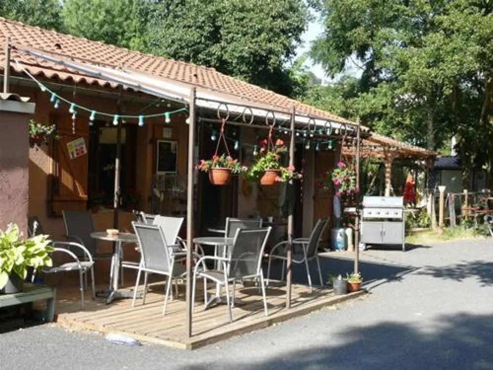 Camping Le Val Fleuri