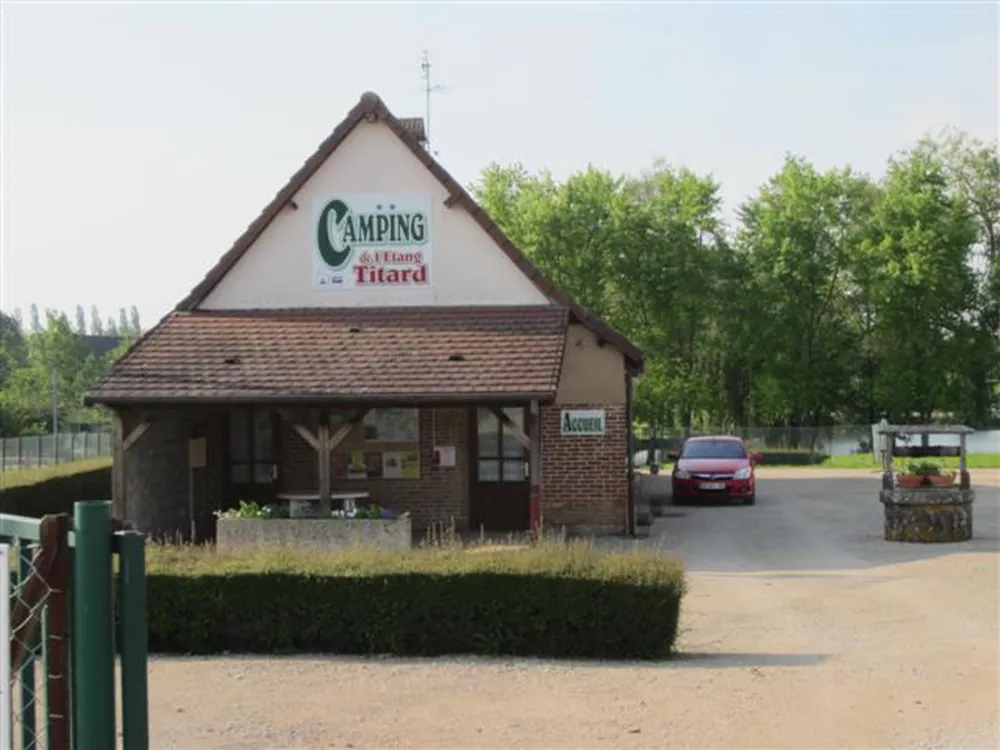 Camping Municipal De L'etang Titard