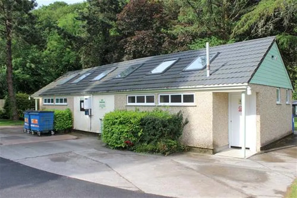 Riverside Caravan Park